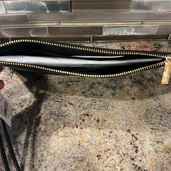 NWT Michael Kors Large Leather Jet Set Travel Wristlet - Picture 4 of 4